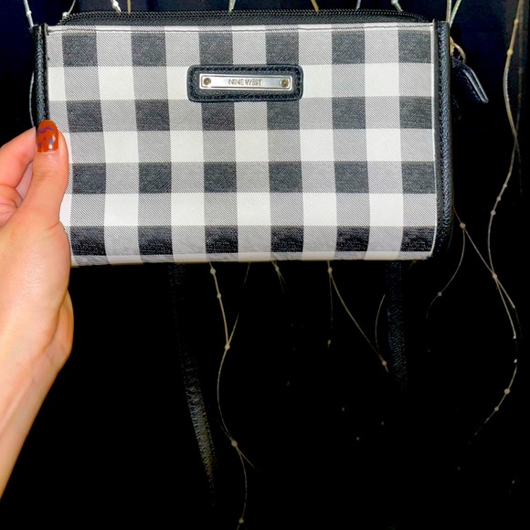 ON SALE! Nine West purse - Picture 3 of 7